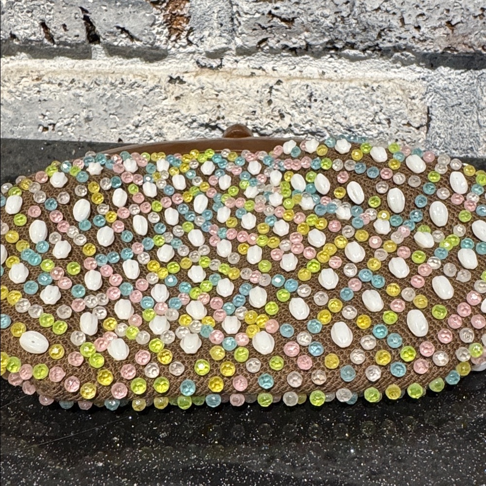 60s JEM Beaded Clutch with Pastel Accents - Picture 4 of 7